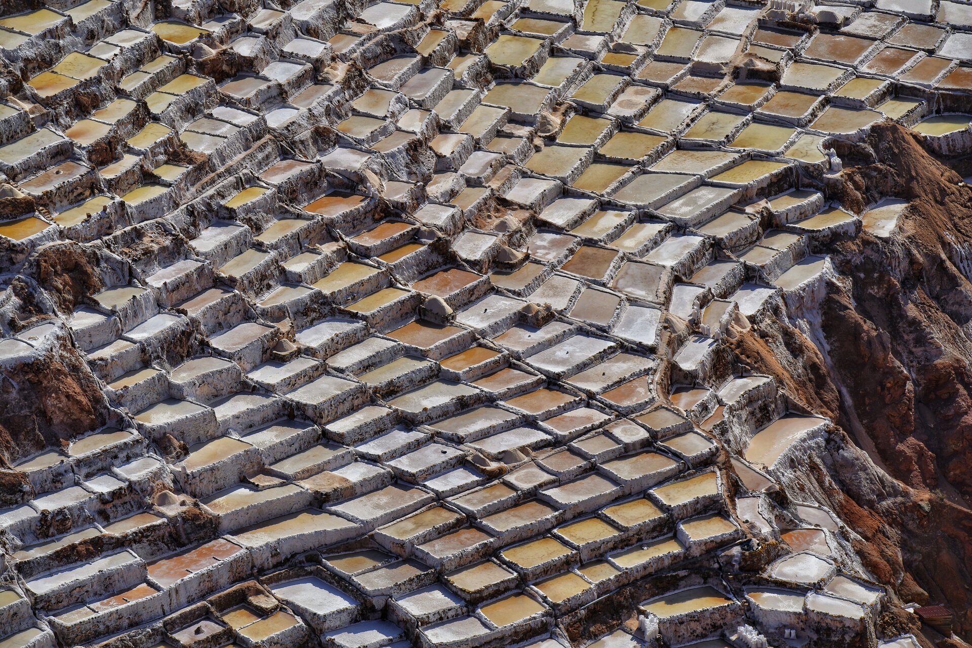 Salineras de Maras · Proceso ancestral de extracción de sal